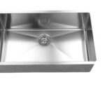 Single Undermount Sink - 32" - Stainless Steel
