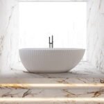 ODELIA - One Piece Bathtub