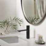 TIMELYSS Single Hole Bathroom Faucet - Knurled Version