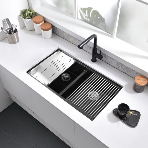 32" Workstation Under Mount 50/50 Double Bowl Kitchen Sink with Strainer - UNG1515