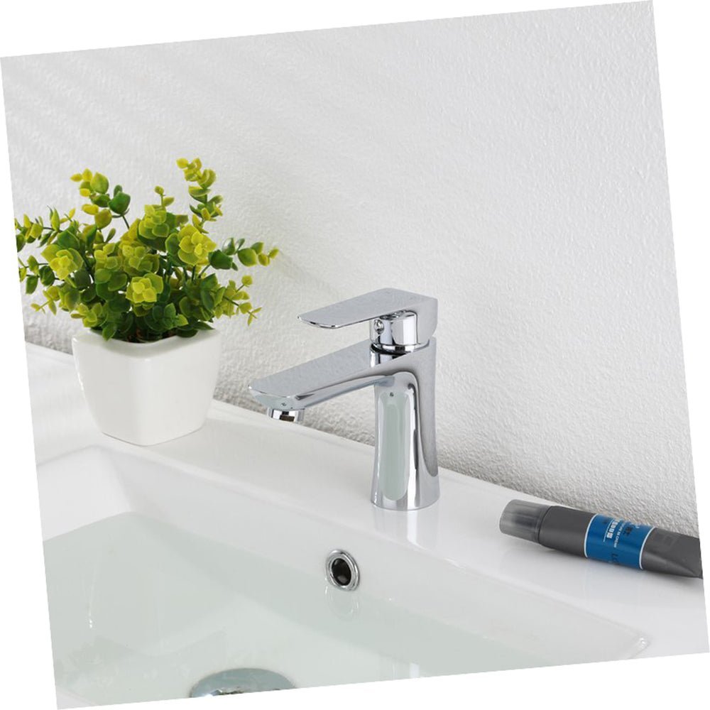 BOSTON Single Hole Bathroom Faucet - Image 4